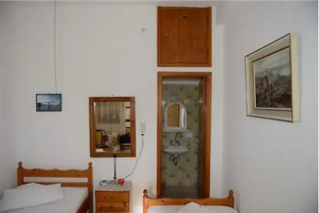 Maison d'hôtes Iriana Loutrá